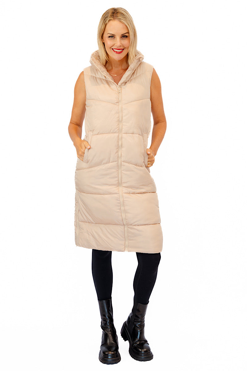 Outerwear Womens Long Puffer Vests Women's Long Hooded Puffer Vest